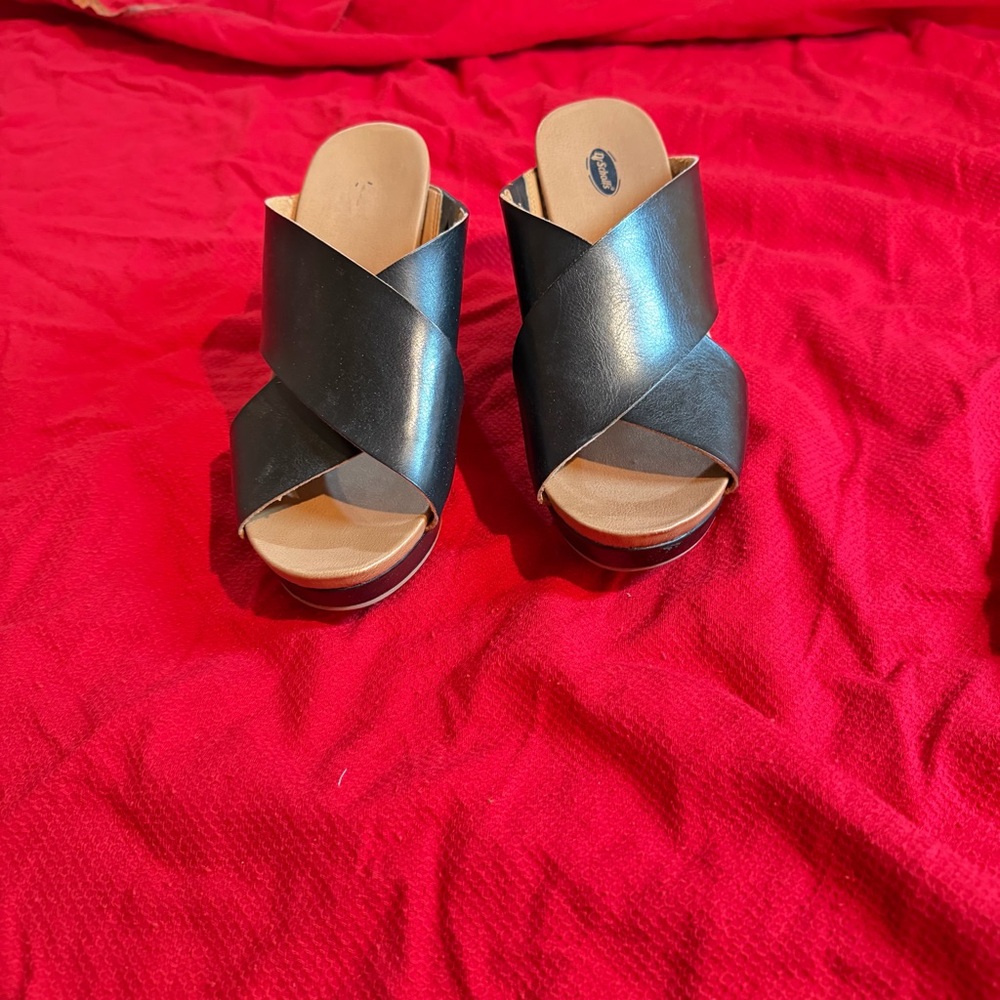Dr. Scholl's Black Crisscross Slide Sandals with Tan Footbed